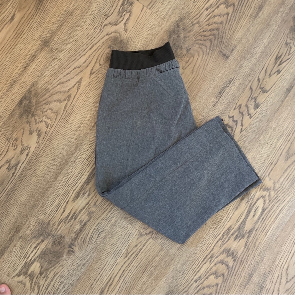 💫Athleta Green Pants Size 4